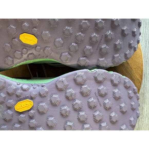 UNDER ARMOUR UA HOVR SPEED OLIVE RED RIDGE TRAIL [3024231-302] Men 9 - Picture 4 of 9